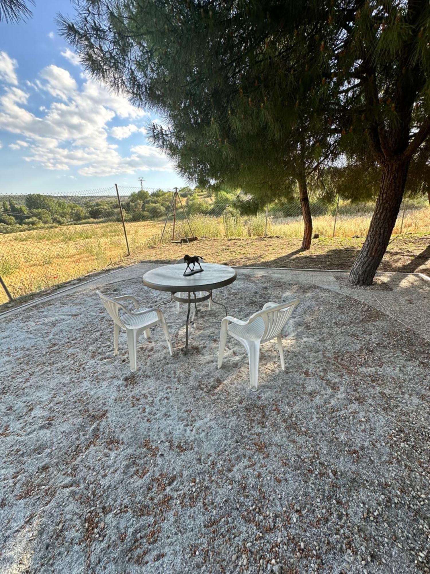 Bungalow Bambolera Torrelaguna Buitenkant foto